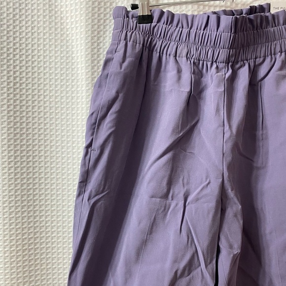 NWT AT Factory High Rise Straight Pull On Pants - Picture 2 of 5